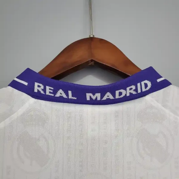1996-1997 Real Madrid Third retro kit - Image 3