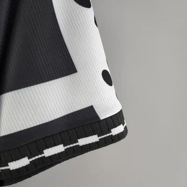 1997-1998 Real Madrid Third retro kit - Image 3