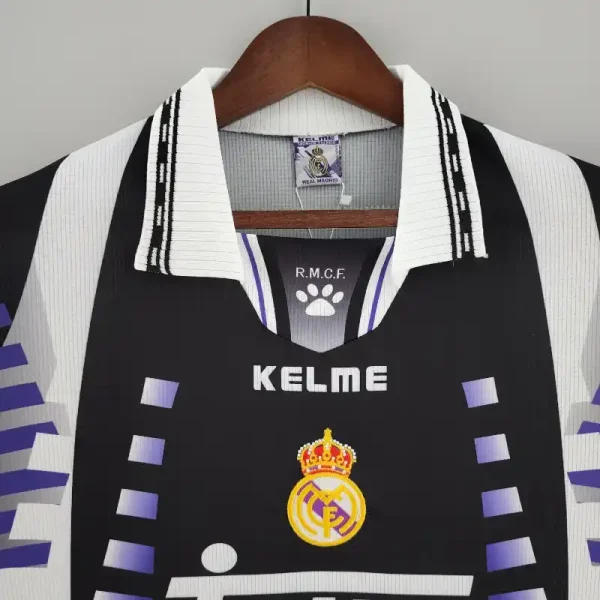 1997-1998 Real Madrid Third retro kit - Image 2