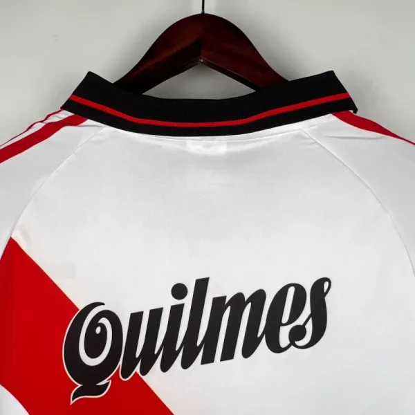 2000-2001 River Plate Jersey retro kit - Image 7