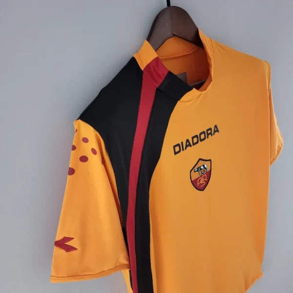 2005-2006 Roma Jersey retro kit - Image 4