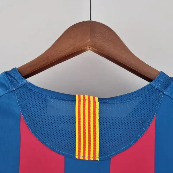 2005-2006 Barcelona Long Sleeve Jersey retro kit - Image 6