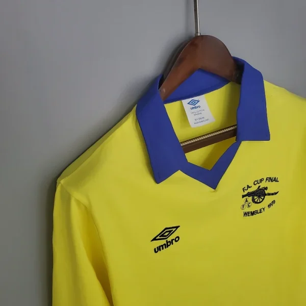 1971-1979 long sleeve Arsenal Jersey retro kit - Image 2