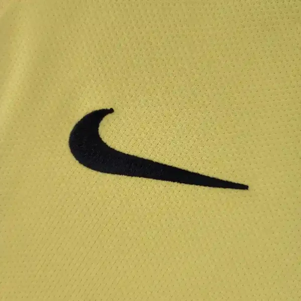 2008-2009 Long Sleeve Barcelona Jersey retro kit - Image 4