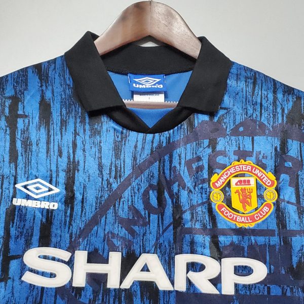 1992-1993 Man United away retro kit - Image 5