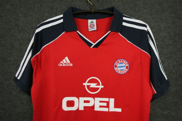 1999-2000 Bayern Munich home kit - Image 3