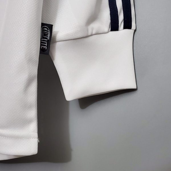 2001-2002 Real Madrid home retro kit Long Sleeves - Image 4