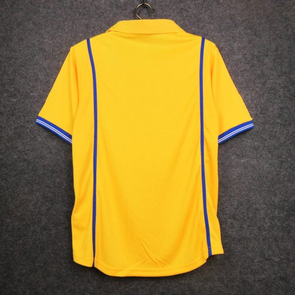 2000-2001 Leeds kit - Image 2