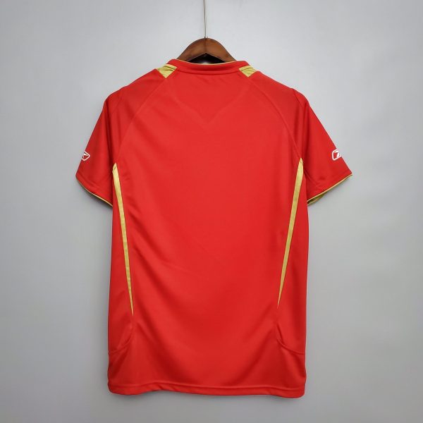 2005-2006 Liverpool Home kit - Image 2