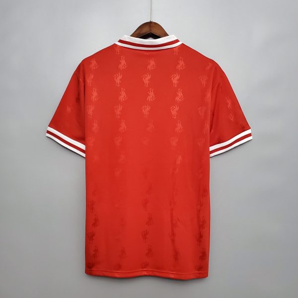 1996-1997 Liverpool home retro kit - Image 7