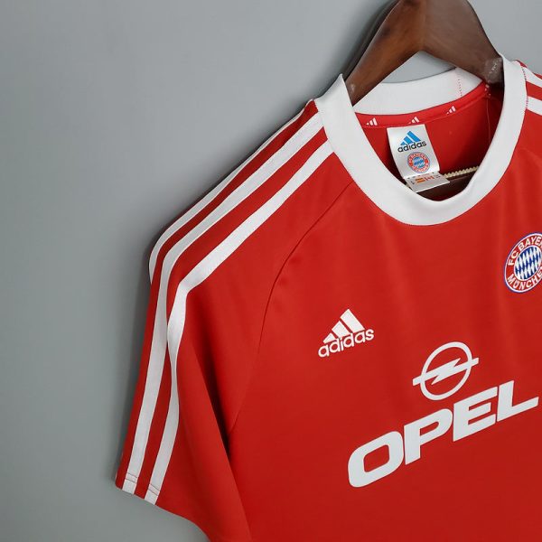 2000-2001 Bayern Munich retro shirt - Image 3