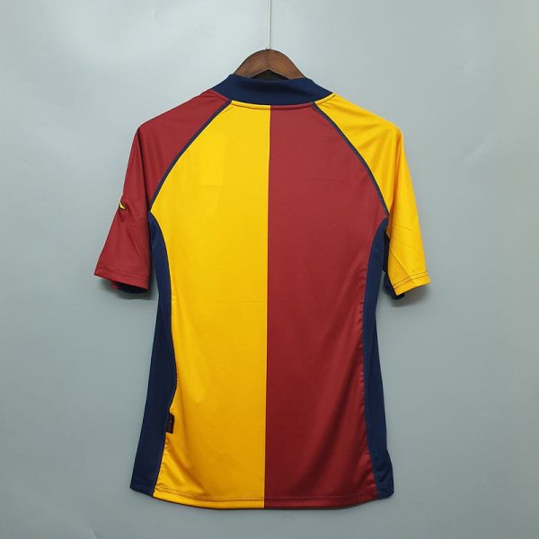 2000-2001 AS Roma Home kit - Image 2