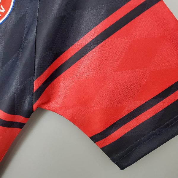 1997/99 Bayern Munich kit - Image 4