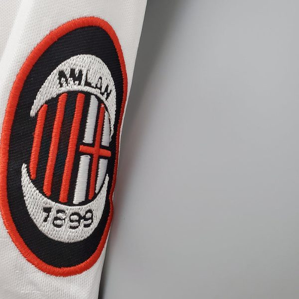 1995-1997 AC Milan Away retro shirt - Image 5