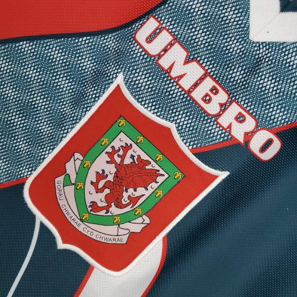 1994/95 Wales away kit - Image 4