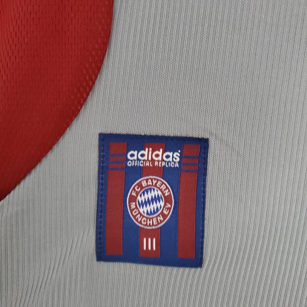 1998-1999 Bayern Munich Home kit - Image 7