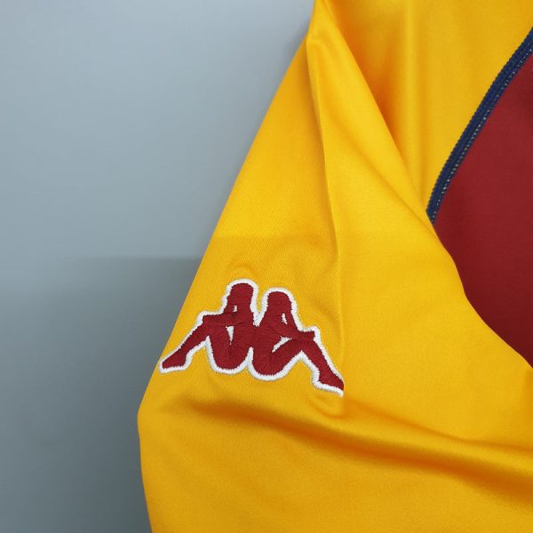 2000-2001 AS Roma Home kit - Image 5