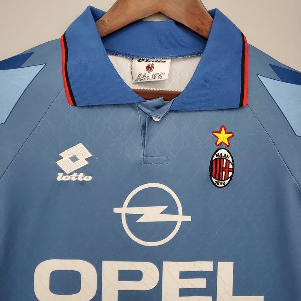 1995/96 AC Milan Retro Kit - Image 7