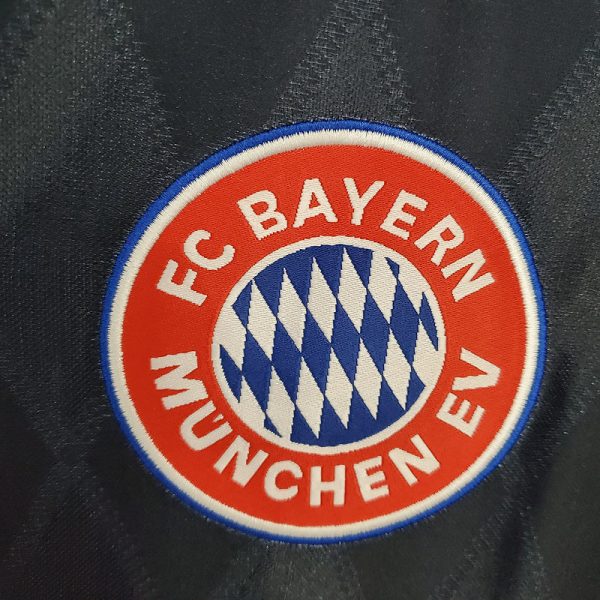 1997/99 Bayern Munich kit - Image 7