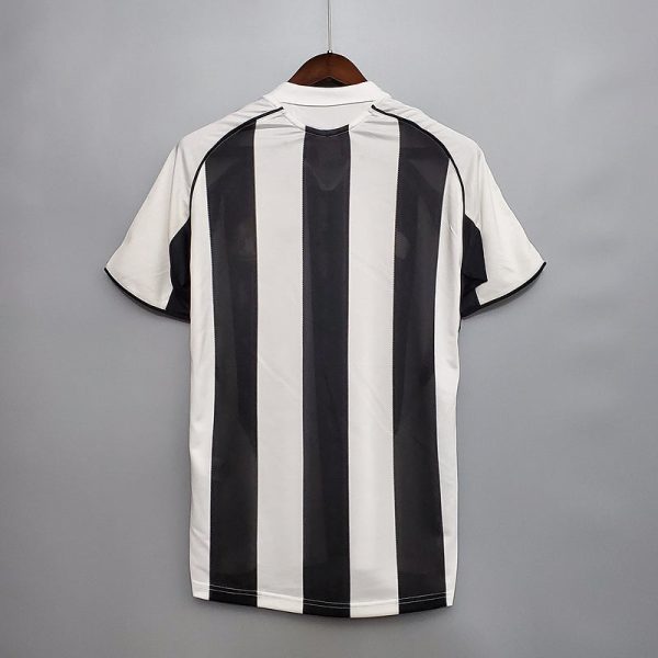 2005-2006 Newcastle  Home retro kit - Image 3