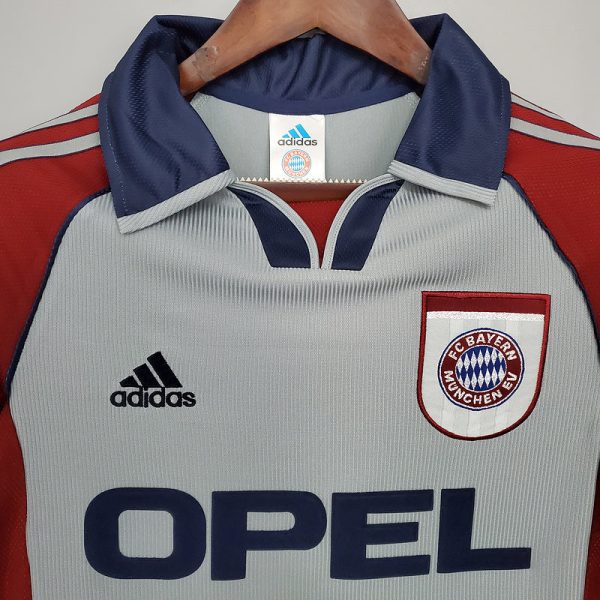 1998-1999 Bayern Munich Home kit - Image 6