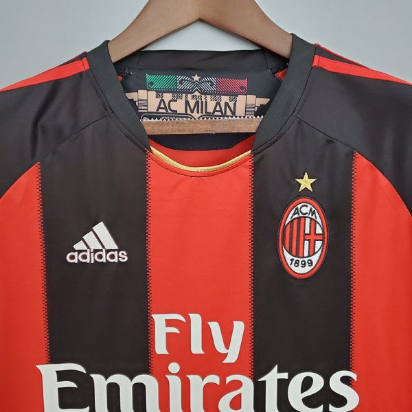 2010-2011 AC Milan Home retro shirt - Image 4