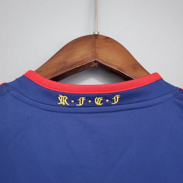 2010-2011 Spain away kit - Image 4