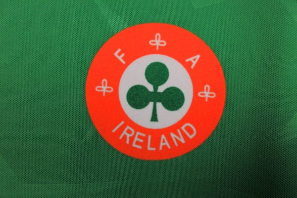 1990 Ireland Home kit - Image 4
