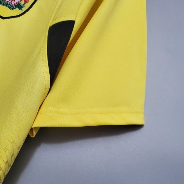 2004-2005 Liverpool Away retro shirt - Image 7