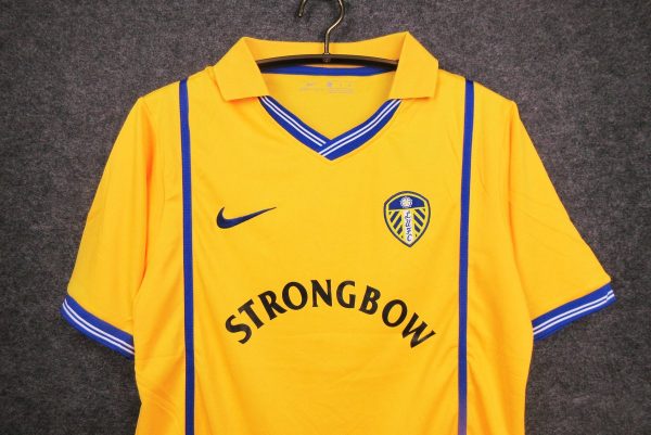 2000-2001 Leeds kit - Image 3