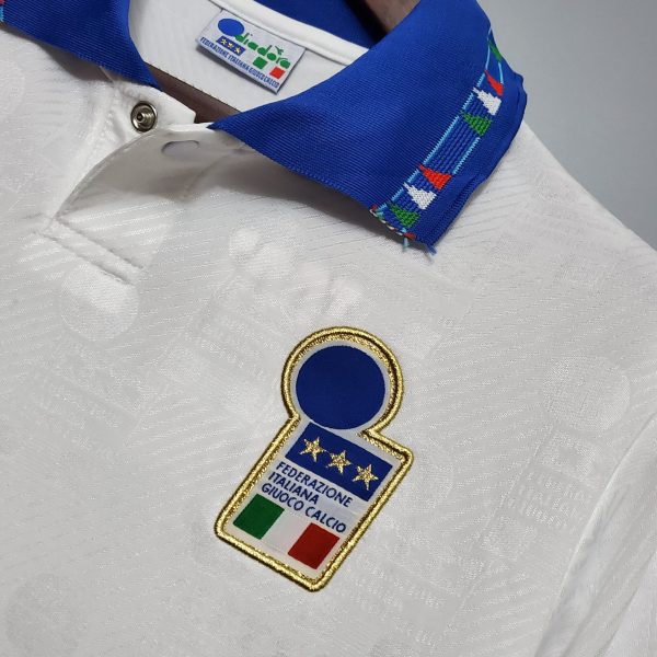 1994 Italy away retro kit - Image 2