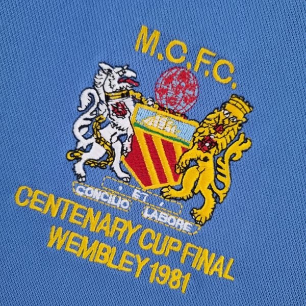 1981/82 Manchester City Finals retro kit - Image 5